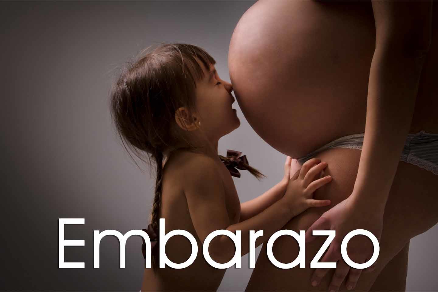 embarazada con su hija